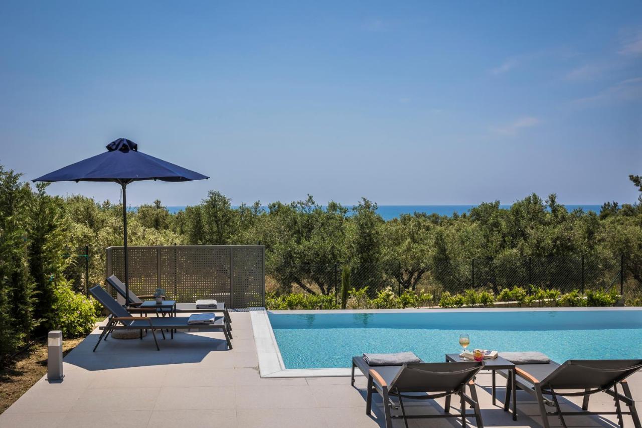 Sound Of Sea Villas Lixouri Exterior photo